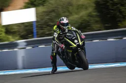 Superbike, test Jerez: Lowes chiude davanti alle Honda, Bassani 4°