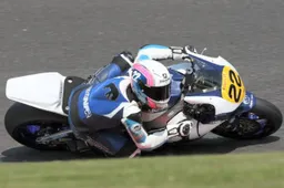 BSB: Honda Fireblade la moto da battere nel 2012?