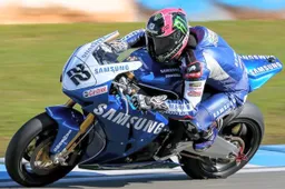 BSB Donington Park Prove 3: Alex Lowes vola in testa