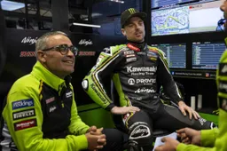 Superbike, Alex Lowes: cosa è cambiato con l'ex squadra di Rea