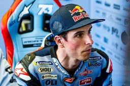 MotoGP, Alex Marquez sulla nuova fidanzata di Marc: "Non cacciatemi di casa"