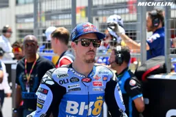 MotoGP, Marc Marquez fa scudo ad Alex: una stoccata per Pecco Bagnaia