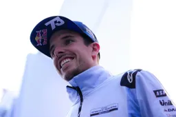 MotoGP, Alex Marquez: "Punterei dei soldi su mio fratello Marc"