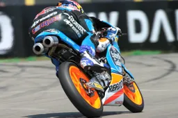 Moto3 Assen Gara: trionfa Alex Marquez nel caos
