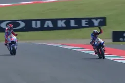 MotoGP, Rins arrabbiato con Di Giannantonio: "Mi ha disturbato"