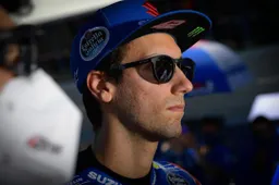 MotoGP: Alex Rins, test già chiusi per una spalla da controllare