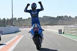 Suzuki contro la sua storia: mistificare il proprio dogma con il ritiro MotoGP