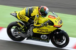 Moto2 Silverstone Warm Up: Rins su pista bagnata