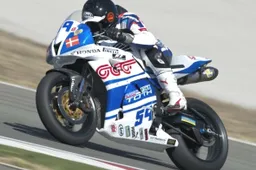 Superstock 600: Alex Schacht con Ten Kate Junior Team