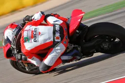 Superstock 1000: omologata la nuova Ducati 1199 Panigale