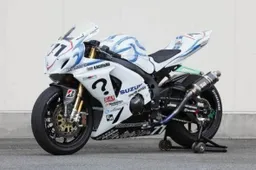All Japan Superbike: il "Team Kagayama" pronto all'assalto del titolo
