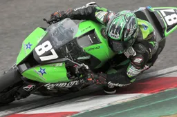 All Japan Superbike: Akira Yanagawa giù dal podio a Suzuka