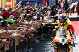 Superbike Misano: Bautista vs Toprak che duello, ma vince sempre lui