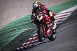 Superbike, Alvaro Bautista sul podio in rimonta: "Sono sorpreso"
