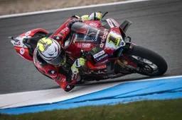 Superbike Assen, Alvaro Bautista: "Mi aspetto lotte e polemiche"