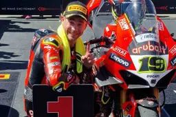 Superbike, Bautista non pensa al titolo: "Mi godo le lotte con Toprak e Rea"