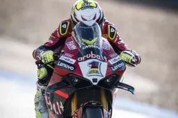 Superbike, Alvaro Bautista testa la Ducati zavorrata: "Ecco cosa cambia"