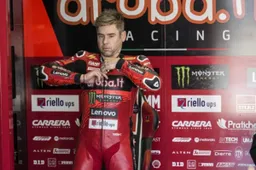 Superbike, Bautista: "Bulega da titolo. Peso minimo? I rivali cercano scuse"