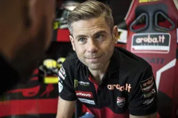 Superbike, Alvaro Bautista: "Non ho fretta di firmare un contratto"