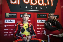 Superbike, Alvaro Bautista allontana il ritiro: vuole guidare la nuova Panigale V4 R