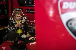 Superbike, Alvaro Bautista non è preoccupato: "Non dobbiamo diventare matti"