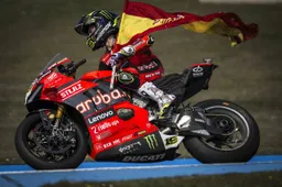 Superbike, Alvaro Bautista non molla: l'obiettivo è un nuovo contratto