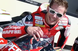 250cc: Alvaro Bautista "Simoncelli ha voluto buttarmi fuori"