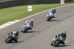 AMA Superbike Barber Gara 2: Hayes in volata su Hayden