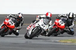 AMA SuperSport: i piloti colombiani in America per imparare