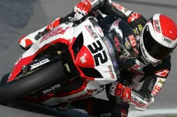 American Superbike: ritorna la Kawasaki con Eric Bostrom