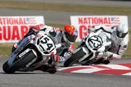 American Superbike: iniziati i test 2011 di Jordan Suzuki