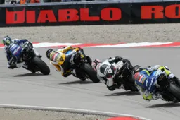 American Superbike: Road America con Yamaha Vs Suzuki