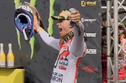 Andrea Adamo campione del mondo MX2, apoteosi a Maggiora