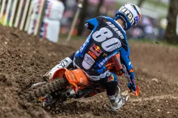 Motocross MX2 St Jean d'Angely: Andrea Adamo torna alla vittoria