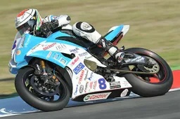 Supersport: Andrea Antonelli firma con il Team Go Eleven