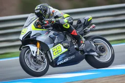 Superbike, Iannone: "Grazie a Ducati e Go Eleven torno a sognare"
