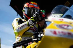 Superbike, Andrea Iannone deluso: due problemi gli hanno tolto il podio