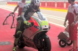 Andrea Iannone velocissimo al Mugello con la Ducati ufficiale