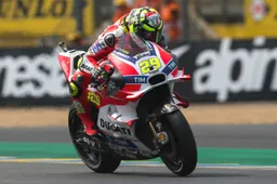 MotoGP Le Mans Prove 3: Iannone per 0''005 su Lorenzo