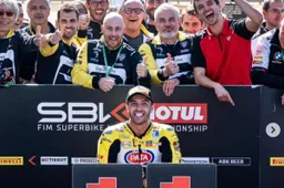 Superbike, Sacchetti: "Go Eleven-Iannone sfida vinta. Rinnovo? Ecco la situazione"