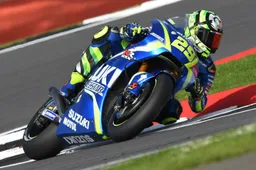 MotoGP Silverstone Warm Up Sorpresa Iannone, pauroso volo di Folger