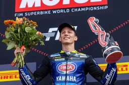 Superbike, Andrea Locatelli al bivio: rinnovo con Yamaha o nuovo progetto?