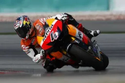 MotoGP: Andrea Dovizioso influenzato, ma sarà a Losail