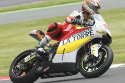 Moto2: divorzio tra Angel Rodriguez ed il team SAG