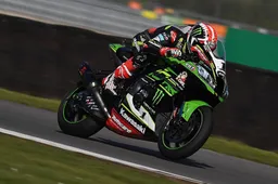 Superbike Assen, Gara 1: Jonathan Rea vince la battaglia d'Olanda