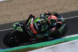 CLAMOROSO: Jonathan Rea retrocesso al quarto posto e ultimo in griglia