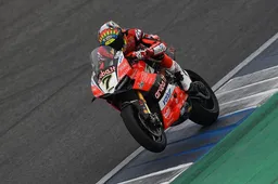 Superbike Thai: Gara 2, Chaz Davies riporta Ducati al successo