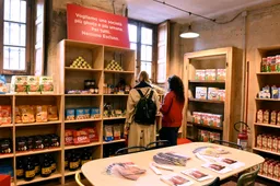 Aton lancia una app per Emergency per aiutare famiglie in difficoltà