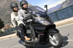 Aprilia "Operazione Scooter & Cash"