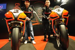 Superbike: presentazione a Milano per Aprilia Racing Team